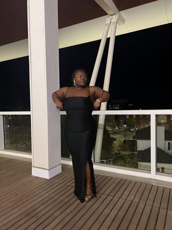 Azariah McGowan| Online Fitness Coach