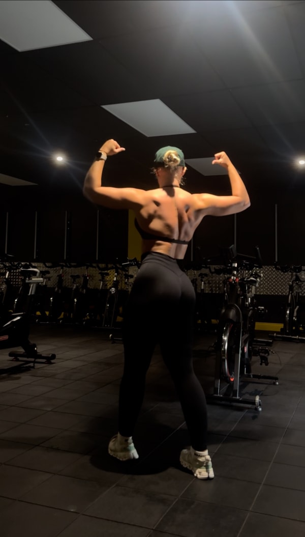 ALBANIE PRYOR | PERSONAL TRAINER