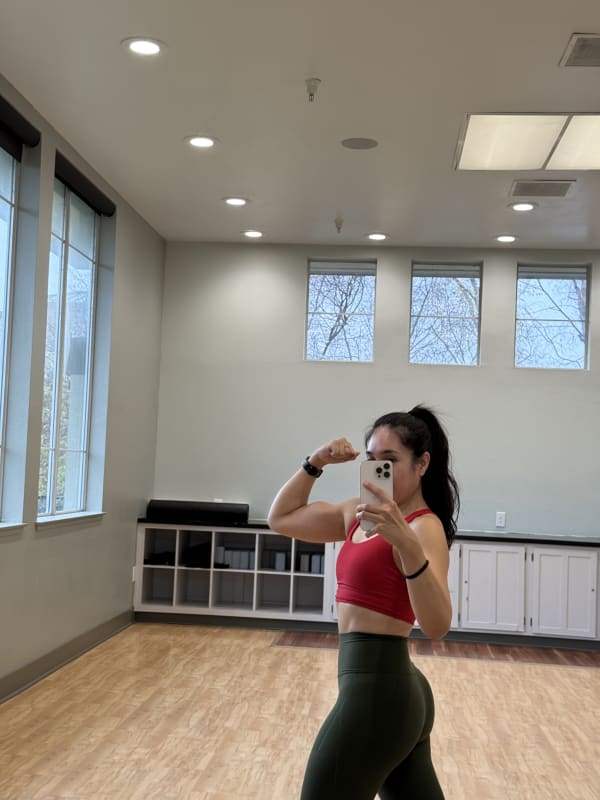 Luz 's review of Megan & Joel's membership