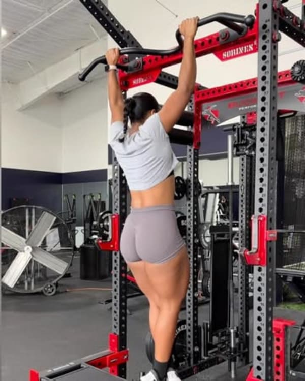 Angie Rios | Fitness Coach