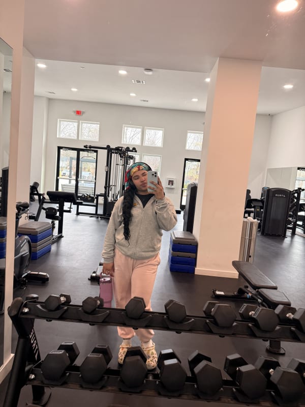 Amy gabriela 's review of Ana's membership