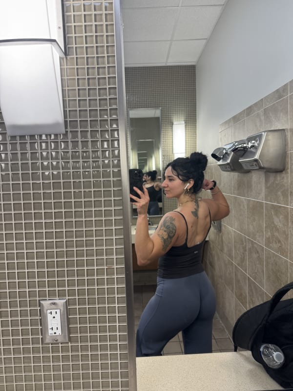 Yesenia's review of Kiara & Neko's membership