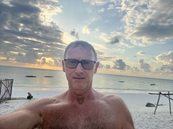 robert's review of TIFFxDAN's membership