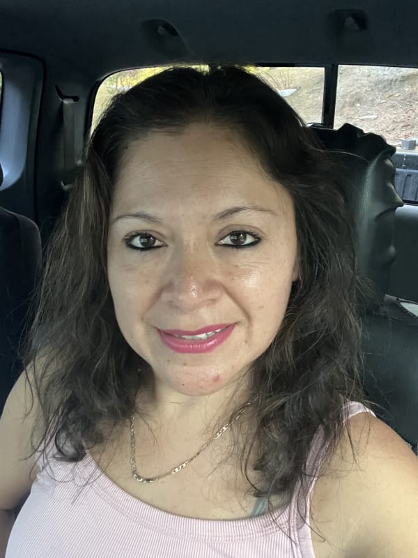 Elizabeth 's review of Rebeca's membership