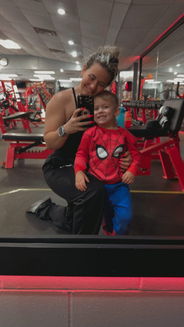 Liz 's review of Sarah's membership