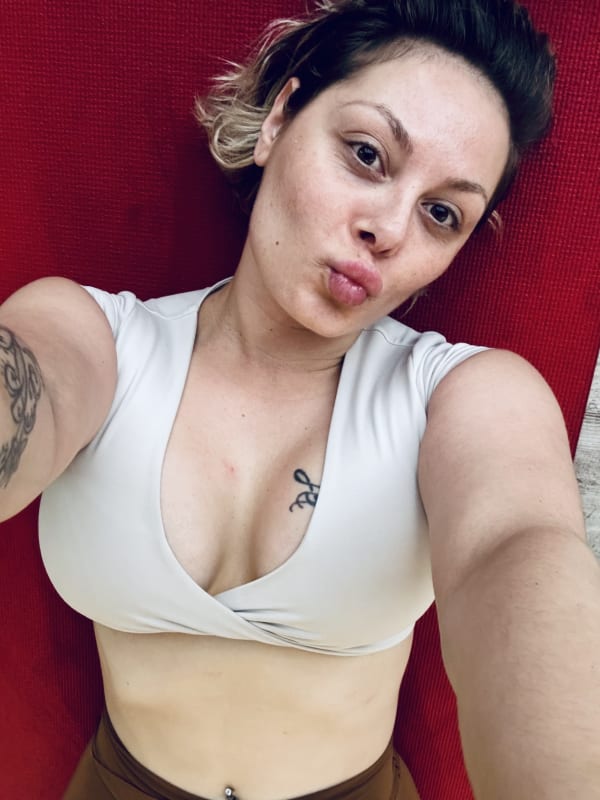 Viktoria's review of Lauralie's membership