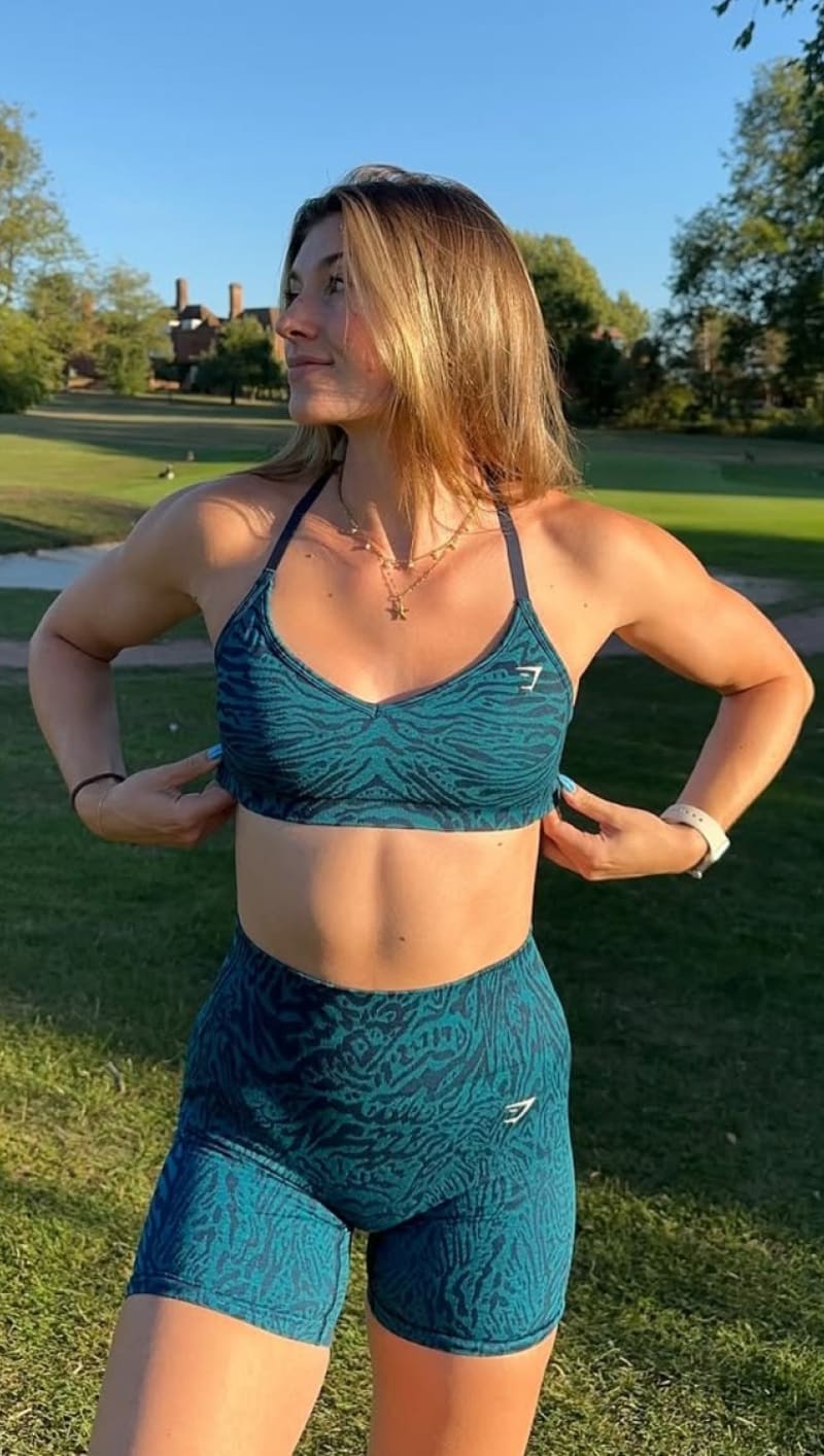 emily ratcliffe | ONLINE COACH's Programs & Challenges membership landing page