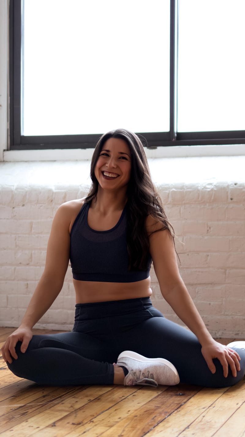 Cassie | postpartum fitness + diastasis recti + csection scar