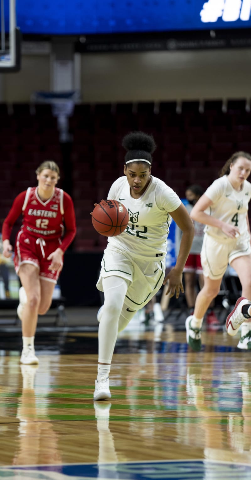 Ruchae Walton | Online Physique & Performance Coach