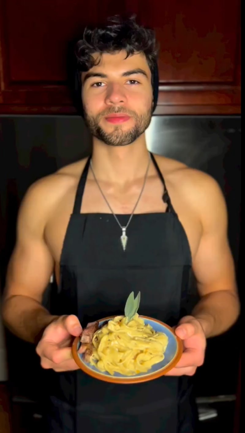 Ahmed's Weekly Recipe Community membership landing page