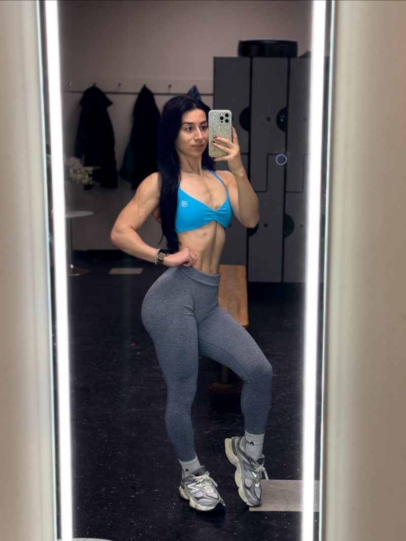 Discipline becomes elegance. Strength becomes beauty. Results become art.'s Membership membership landing page