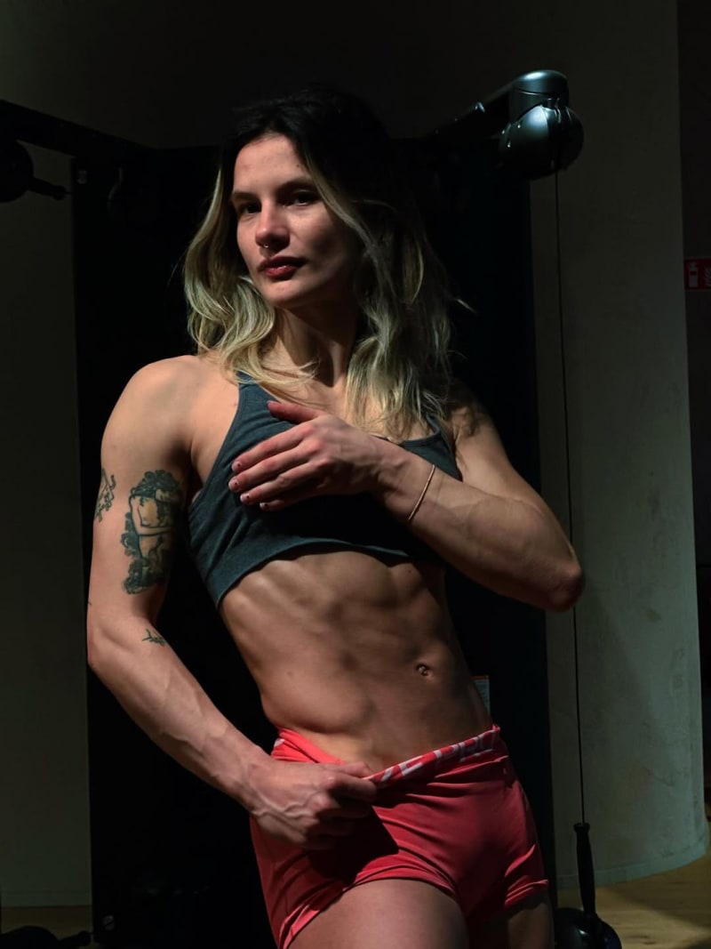 MELIS | handstand•mobility