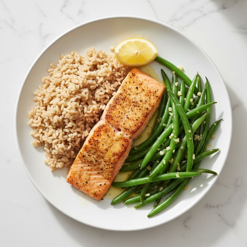 Seared Salmon Fillet with Garlic Green Beans and Brown Rice