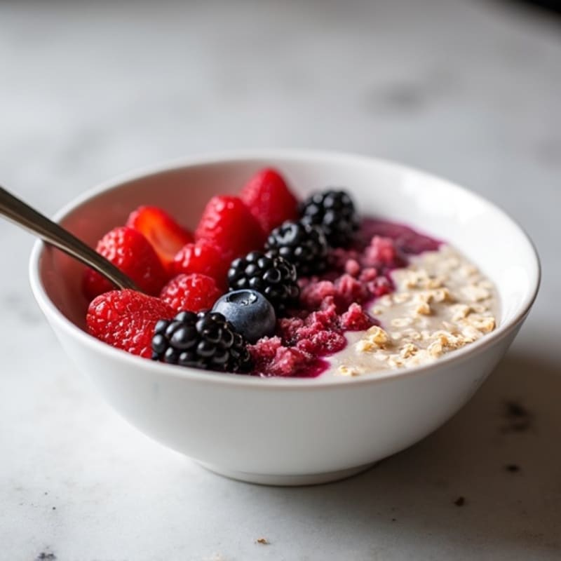 Creamy Berry Overnight Oats