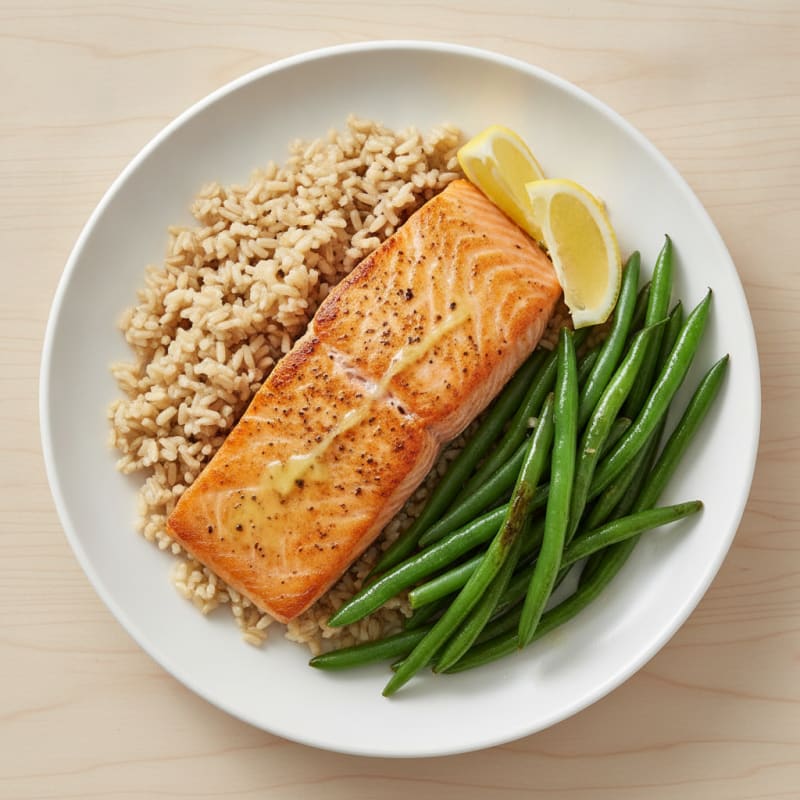 Seared Salmon Fillet with Steamed Green Beans and Brown Rice