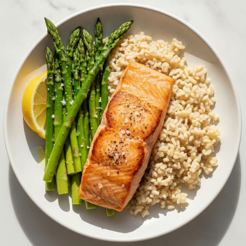 Seared Salmon Fillet with Steamed Asparagus and Brown Rice