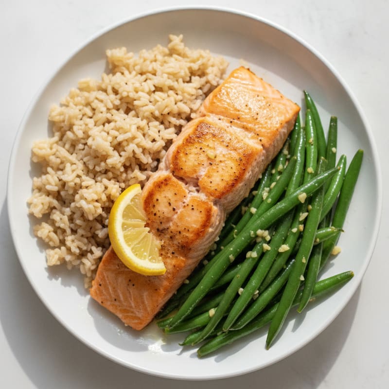 Seared Salmon with Garlic Green Beans and Brown Rice