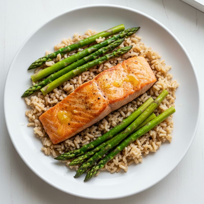 Seared Salmon with Steamed Asparagus and Brown Rice