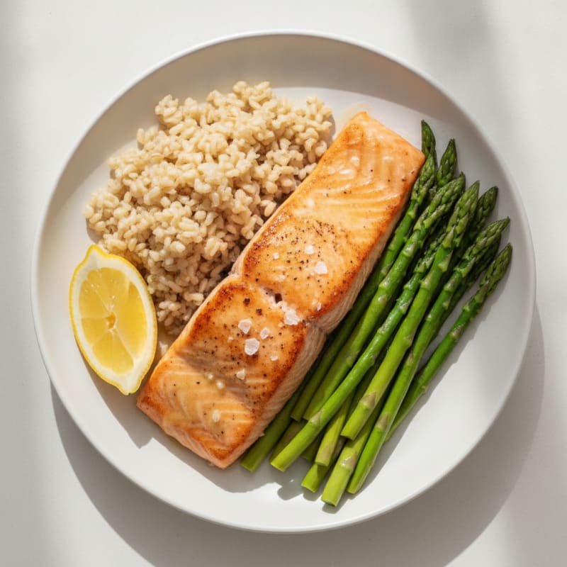 Seared Salmon Fillet with Steamed Asparagus and Brown Rice