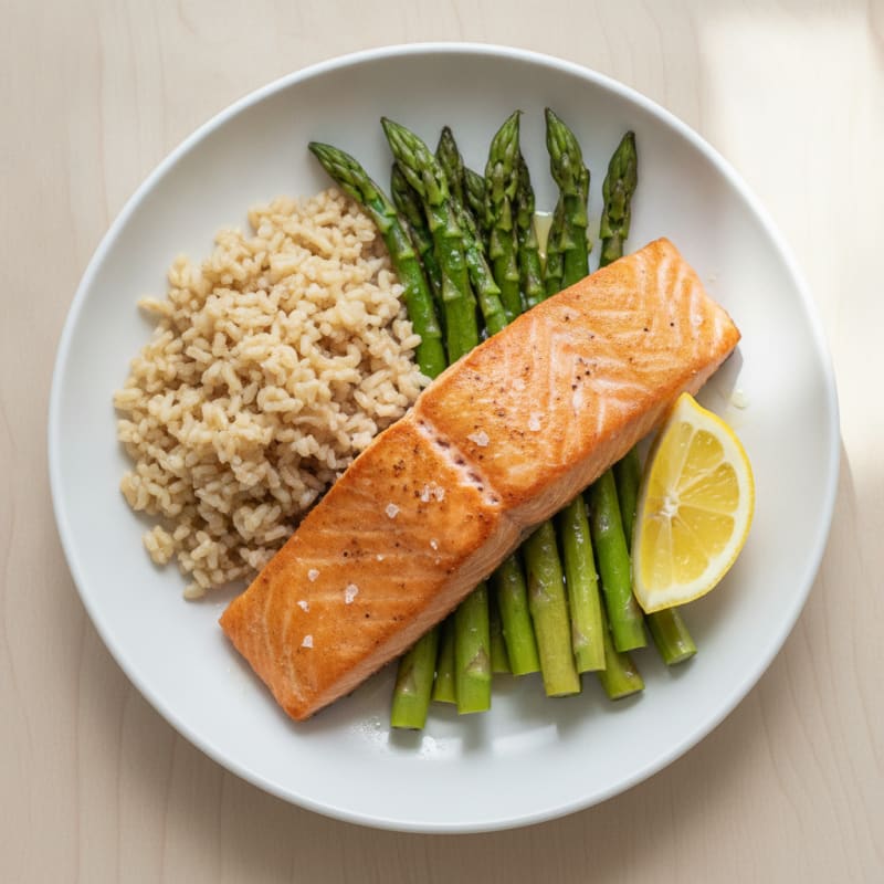 Seared Salmon with Steamed Asparagus and Brown Rice