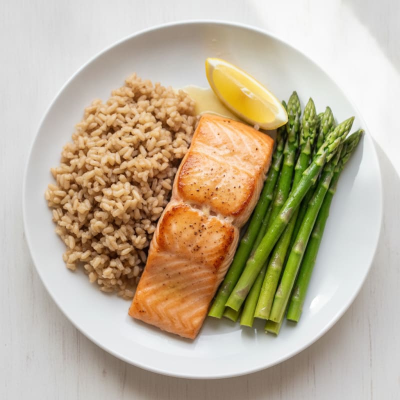 Seared Salmon with Steamed Asparagus and Brown Rice