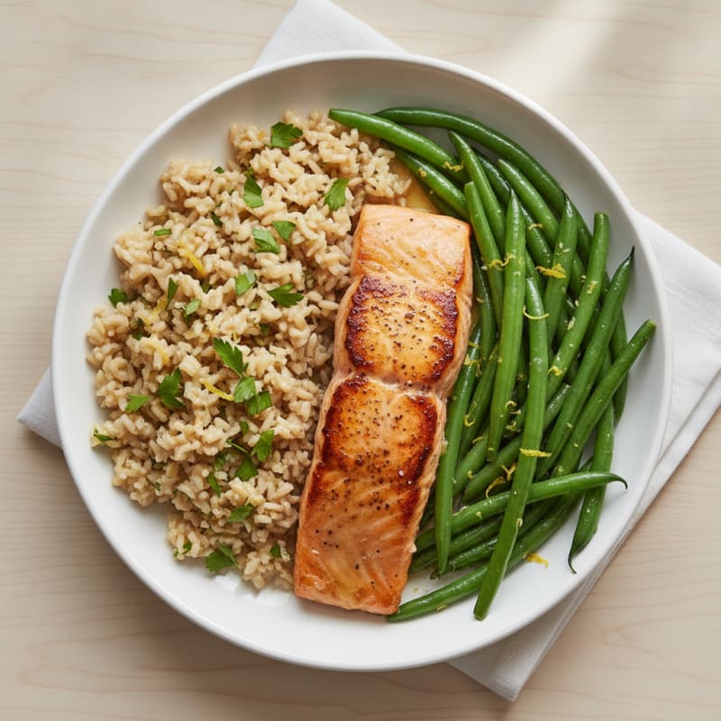 Seared Salmon with Steamed Green Beans and Herbed Brown Rice