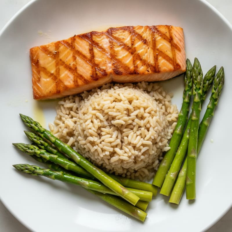 Seared Salmon with Steamed Asparagus and Brown Rice