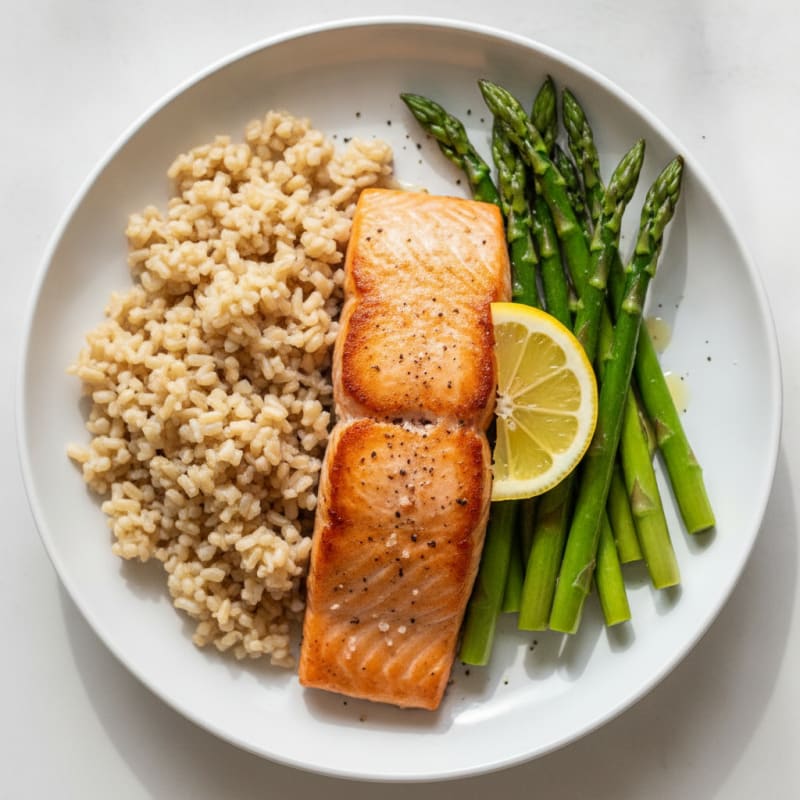 Seared Salmon with Steamed Asparagus and Brown Rice
