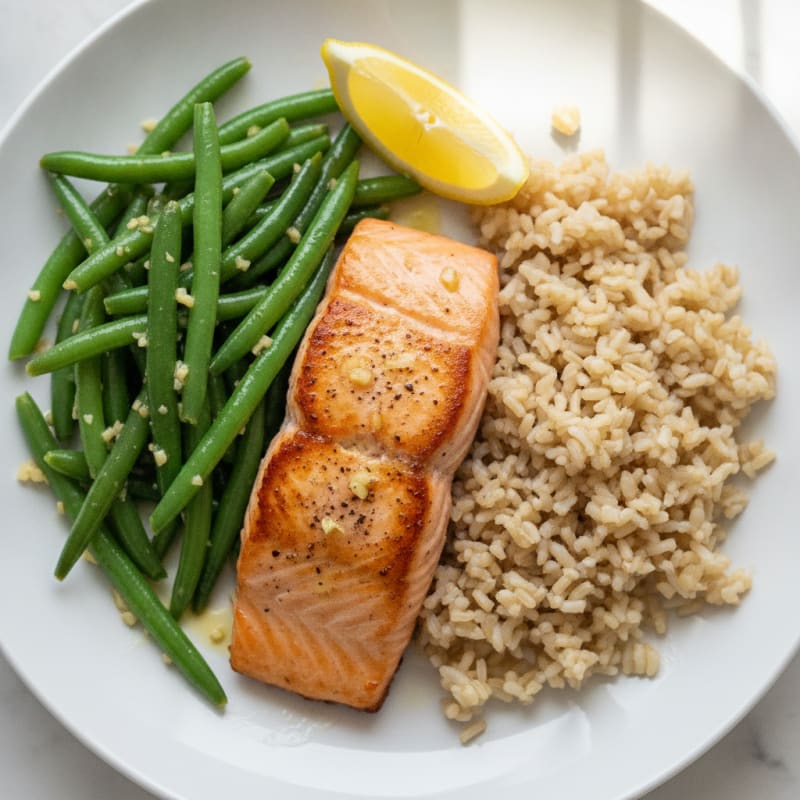 Seared Salmon with Garlic Green Beans and Brown Rice