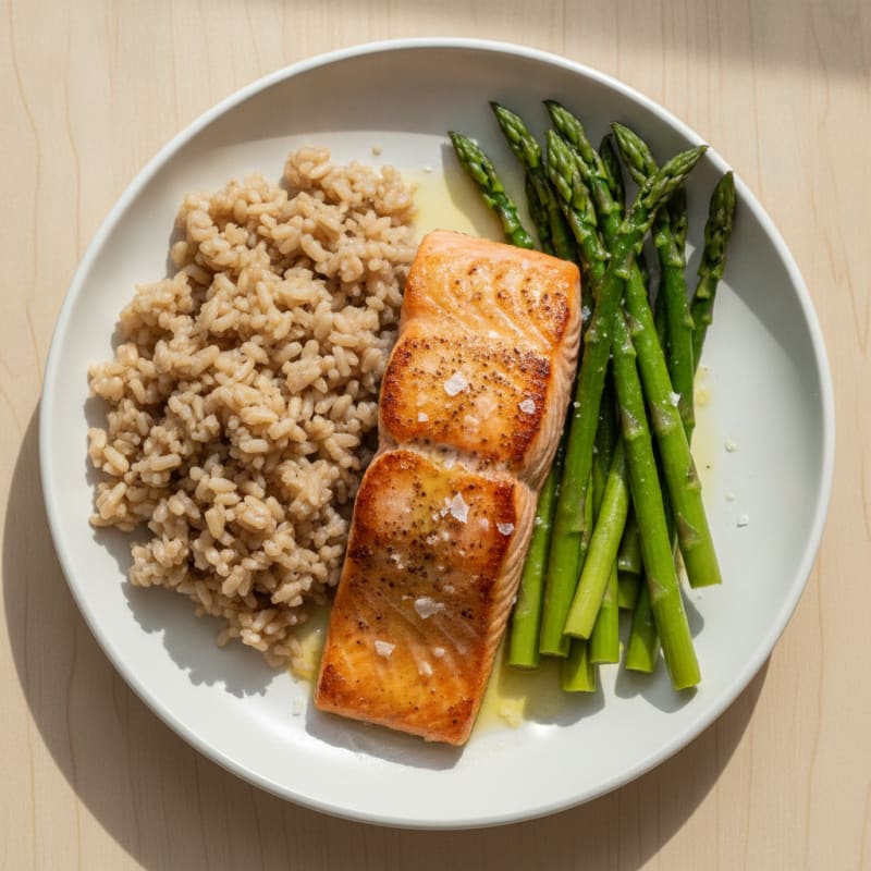 Seared Salmon with Steamed Asparagus and Brown Rice