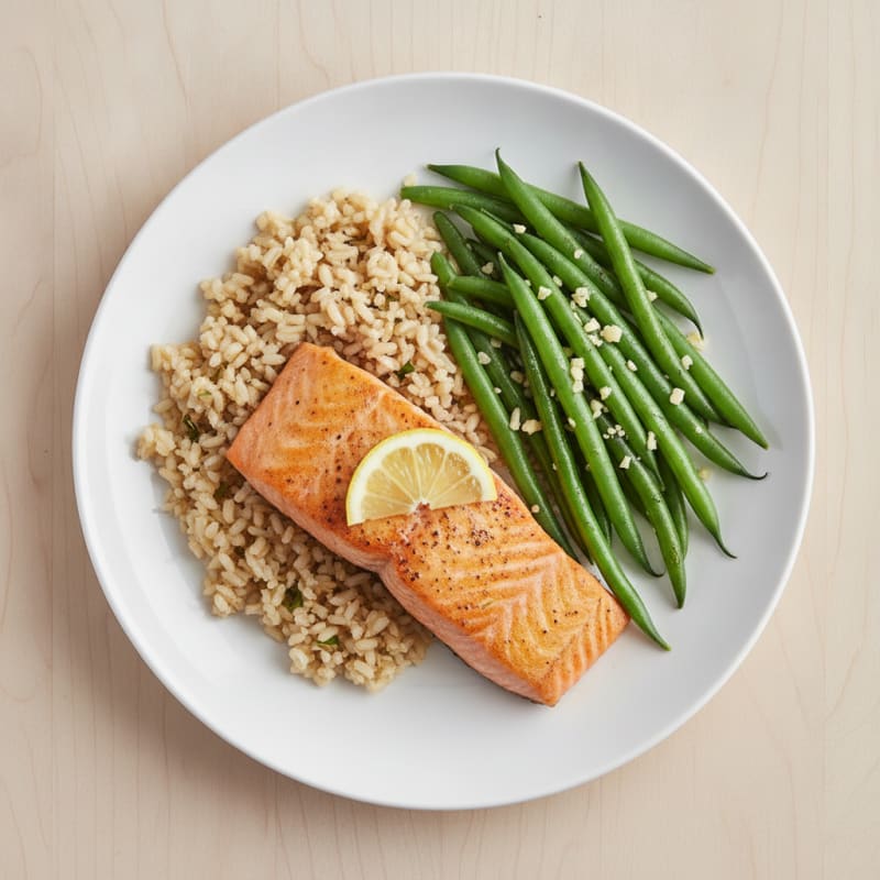 Seared Salmon Fillet with Garlic Green Beans and Brown Rice