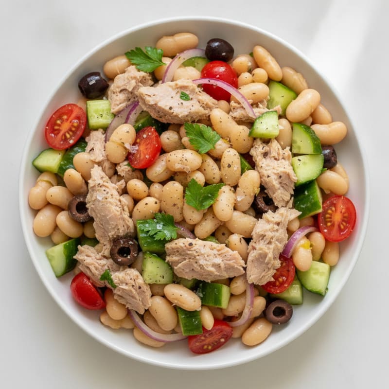 Mediterranean Tuna and White Bean Salad