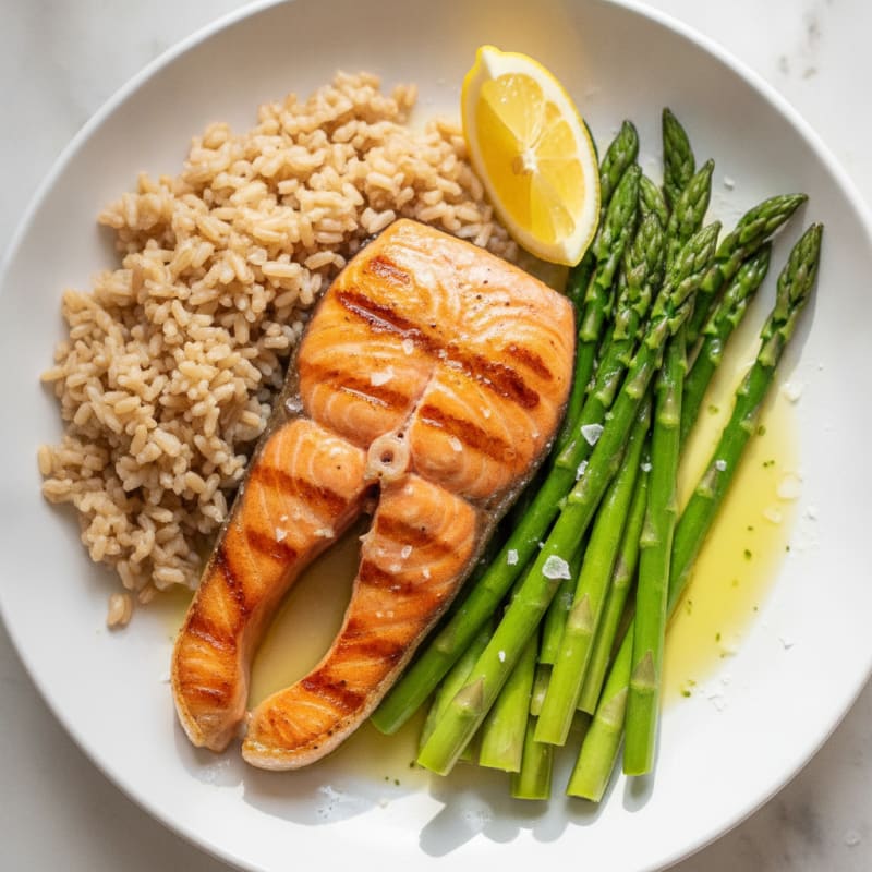 Seared Salmon Fillet with Steamed Asparagus and Brown Rice