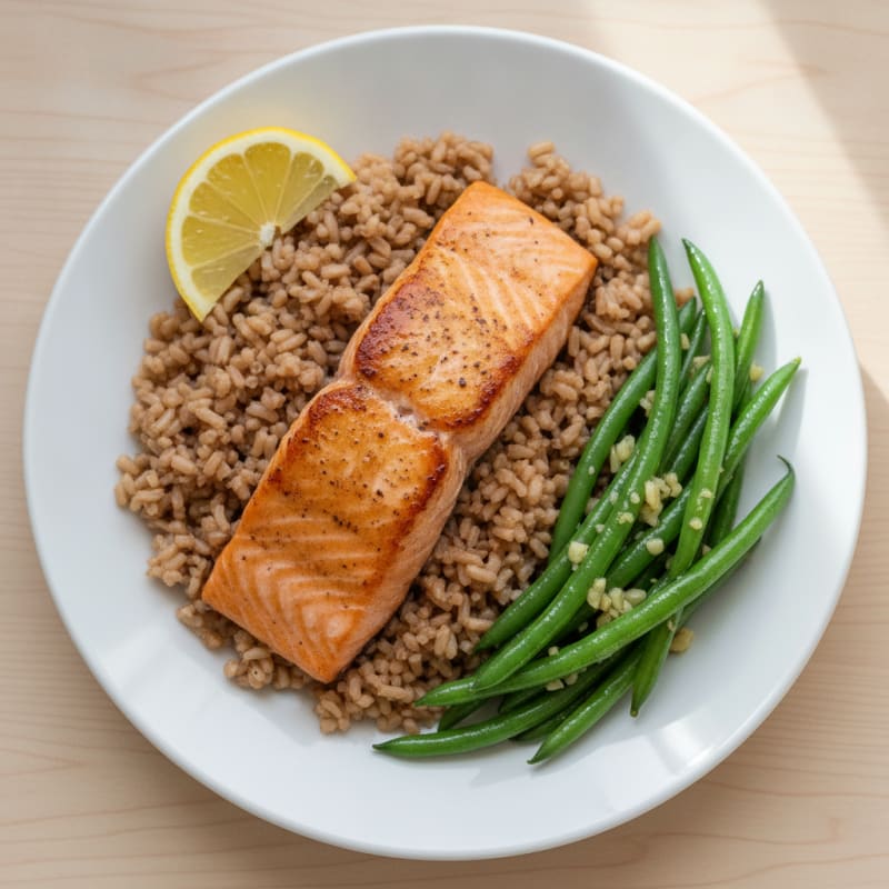 Seared Salmon Fillet with Garlic Green Beans and Brown Rice