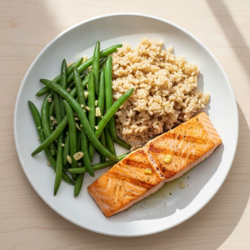 Seared Salmon with Garlic Green Beans and Brown Rice