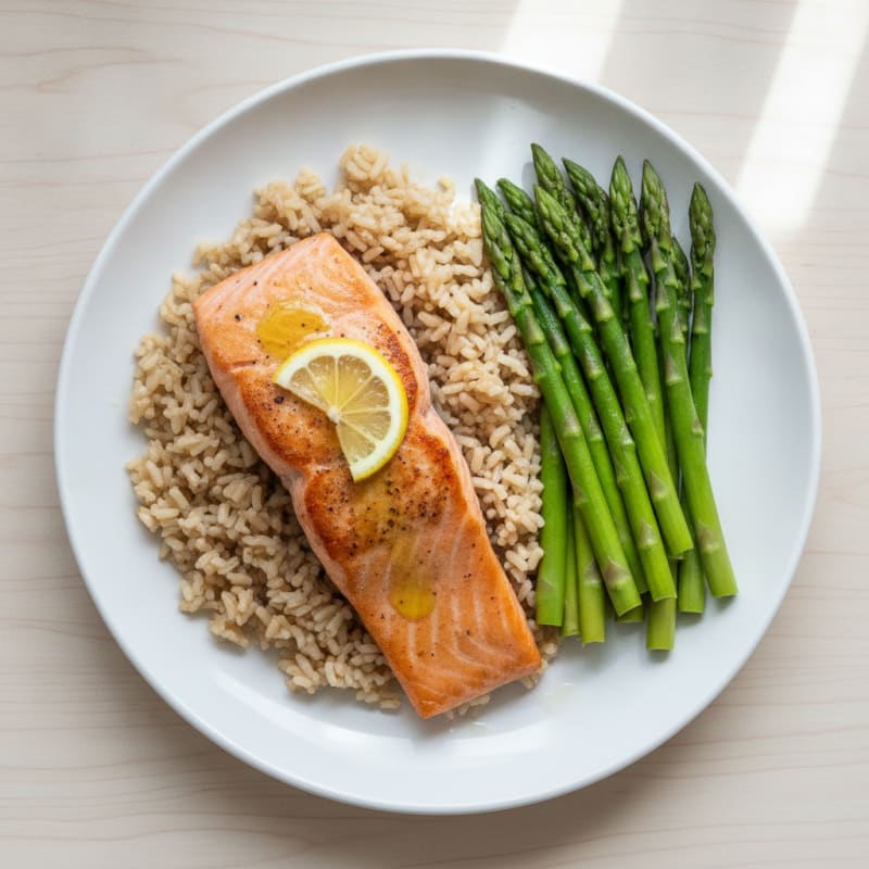 Seared Salmon Fillet with Steamed Asparagus and Brown Rice