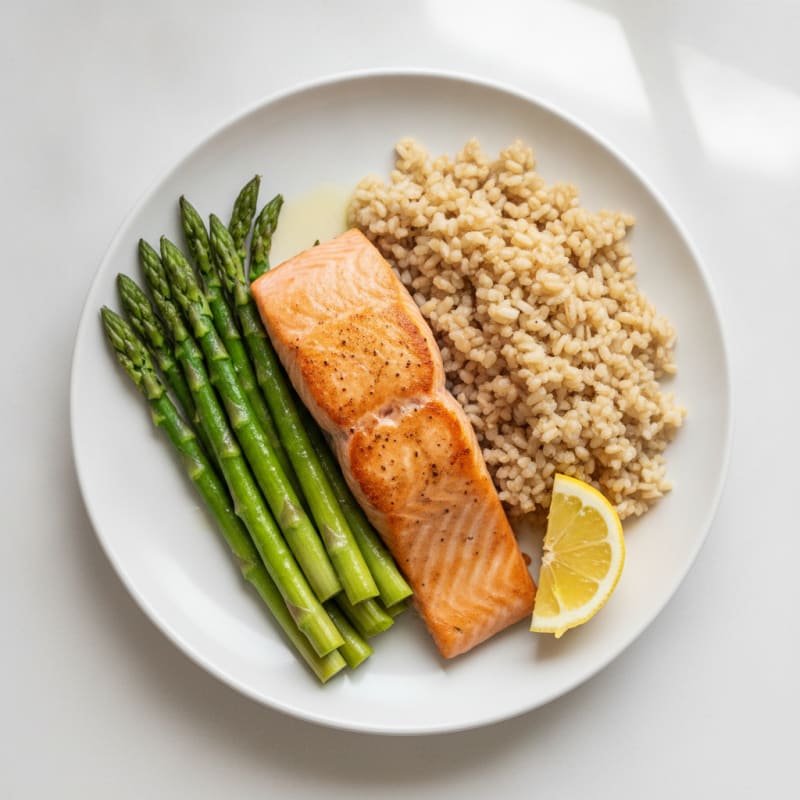 Seared Salmon with Steamed Asparagus and Brown Rice