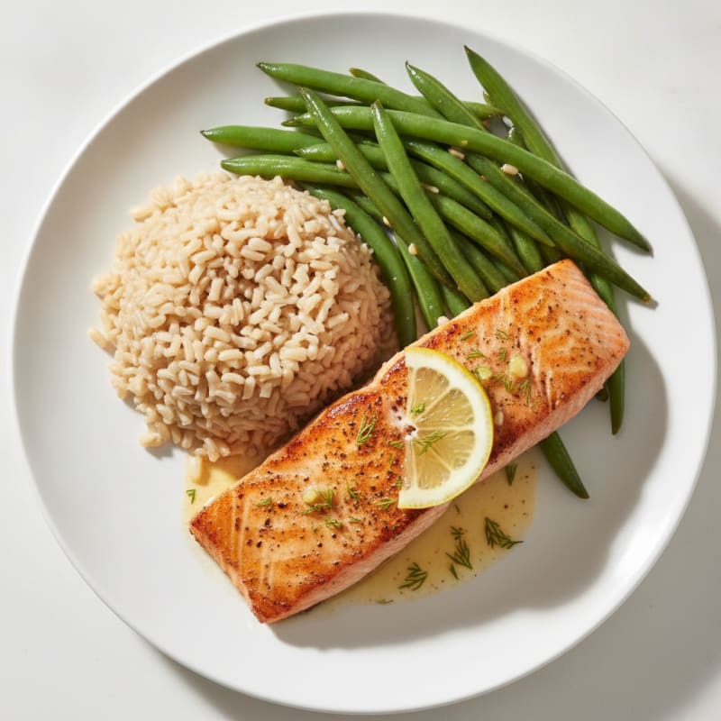 Seared Salmon Fillet with Steamed Green Beans and Brown Rice