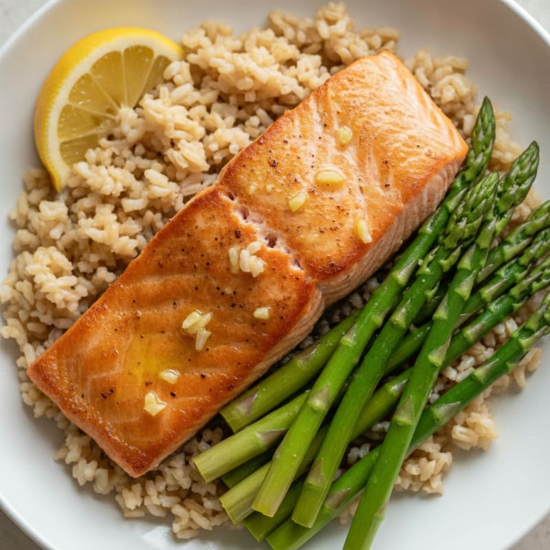 Seared Salmon Fillet with Steamed Asparagus and Brown Rice