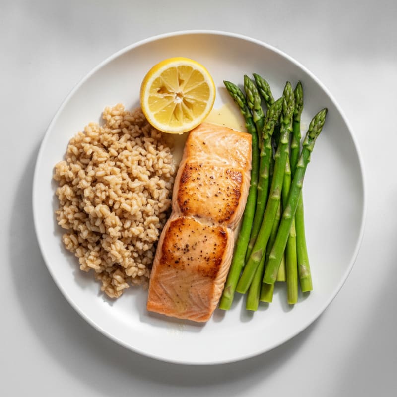 Seared Salmon with Steamed Asparagus and Brown Rice