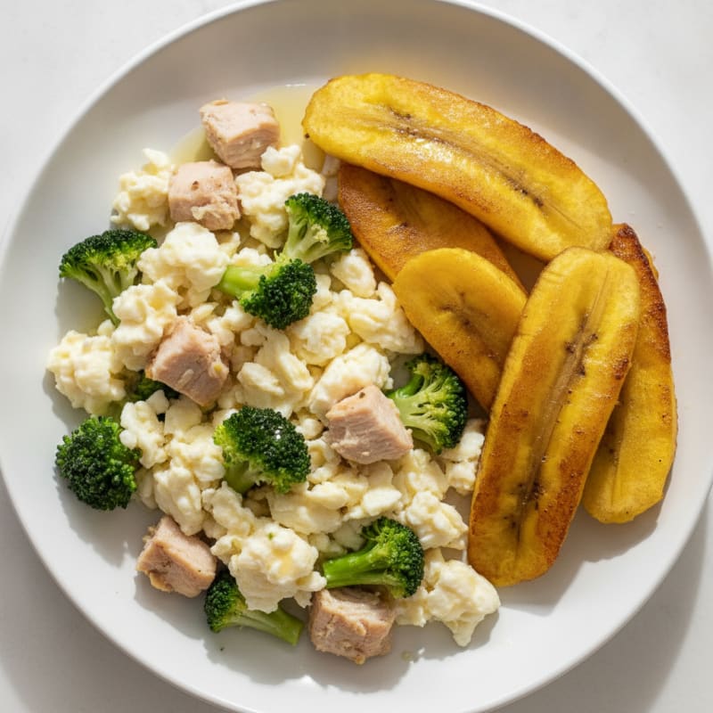 Scrambled Egg Whites with Roasted Turkey, Broccoli, and Plantains