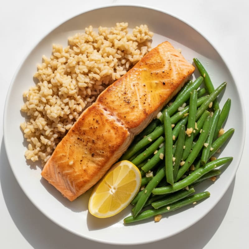 Seared Salmon Fillet with Garlic Green Beans and Brown Rice