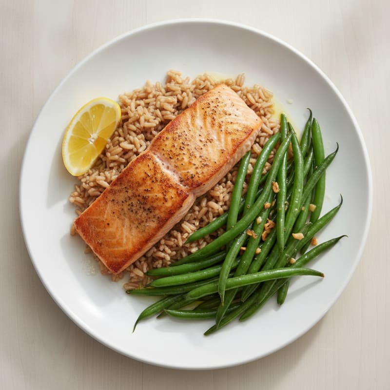 Seared Salmon Fillet with Garlic Green Beans and Brown Rice