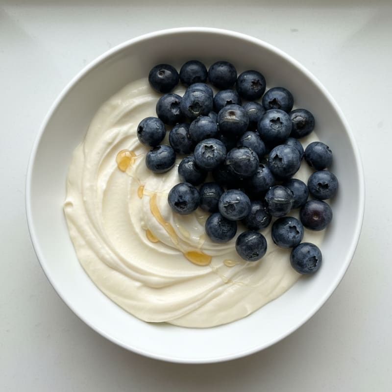Silky Vanilla Greek Yogurt with Whey Protein and Berries