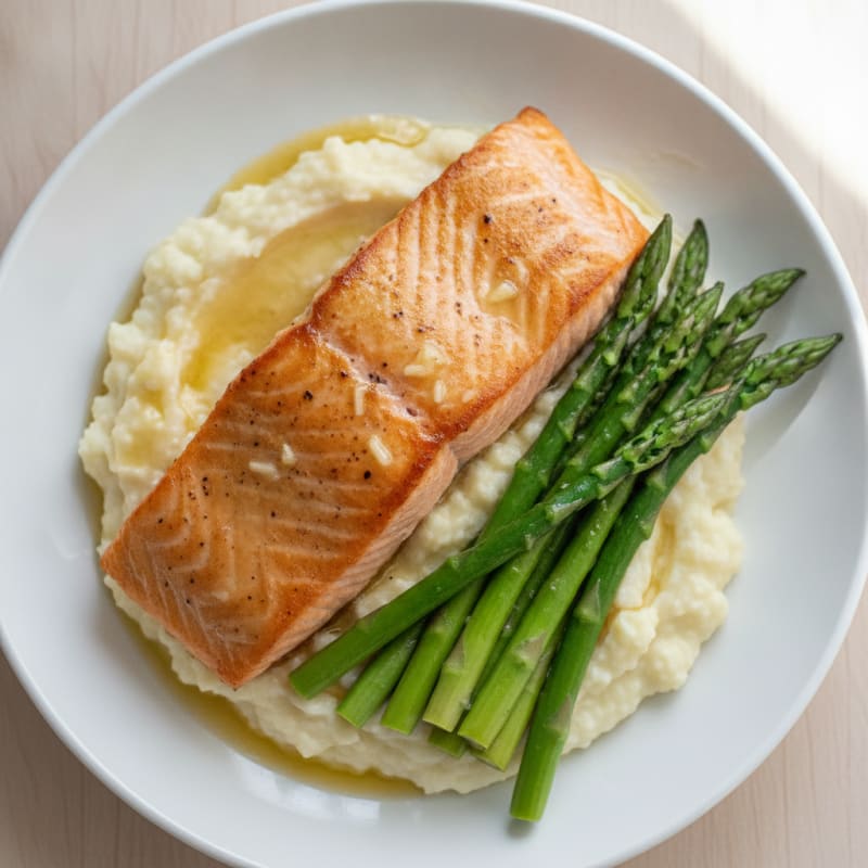 Seared Salmon Filet with Steamed Asparagus and Cauliflower Mash