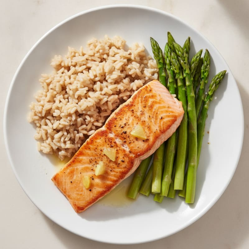 Seared Salmon Fillet with Steamed Asparagus and Brown Rice