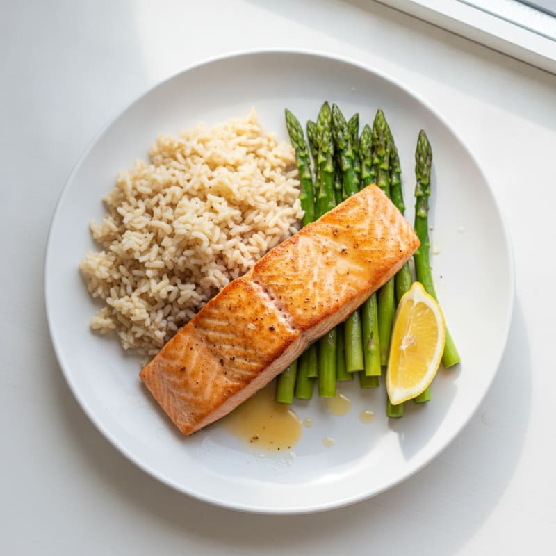 Seared Salmon with Steamed Asparagus and Brown Rice