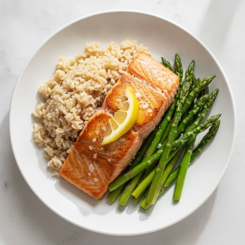 Seared Salmon Fillet with Steamed Asparagus and Brown Rice