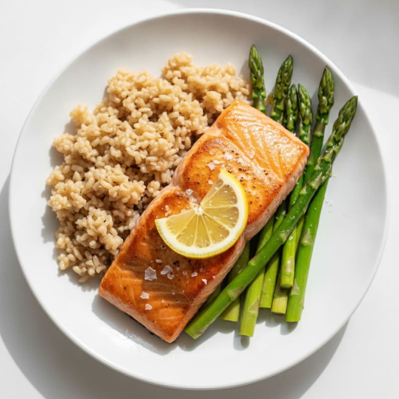 Seared Salmon Fillet with Steamed Asparagus and Brown Rice