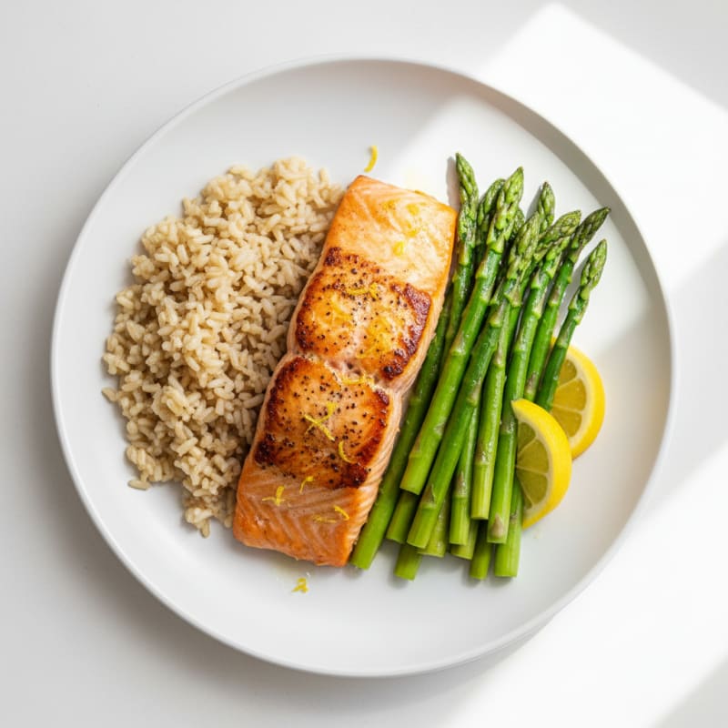 Seared Salmon Fillet with Steamed Asparagus and Brown Rice